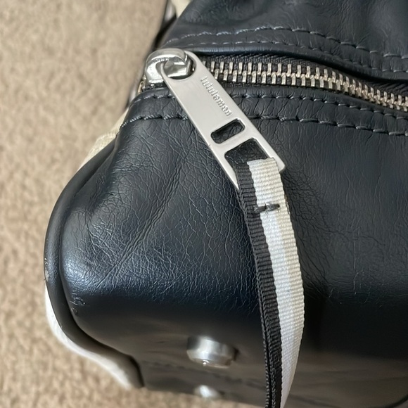 Lululemon Om For All Pinstripe Canvas Gym Bag Tote - Picture 12 of 16